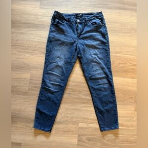Dark Blue 1822 Jeans